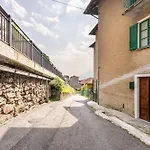 Sciura Elena's Terrace With Lake, Mounts & Valley By Halldis דירה *