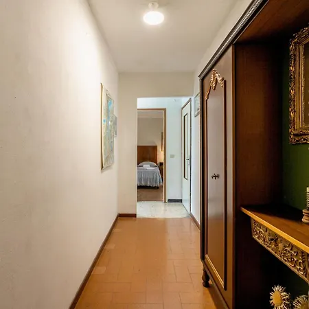 Apartamento Sciura Elena's Terrace With Lake, Mounts & Valley By Halldis